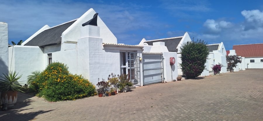 Commercial Property for Sale in Skiathos Western Cape